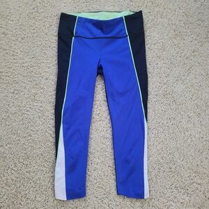 Athleta Velocity Colorblock Stash Pocket Capri Leggings S Blue Green